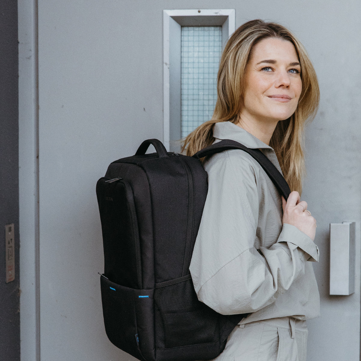 Dicota Notebook Backpack TWO 15-17.3